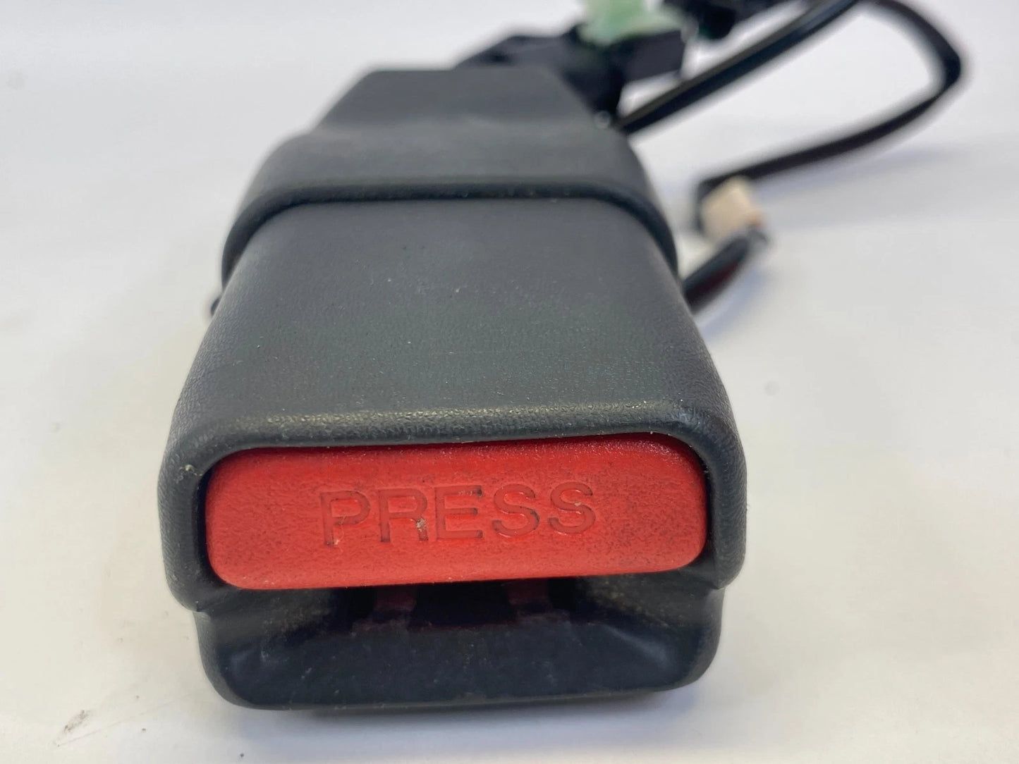 2011-2025 MITSUBISHI OUTLANDER SPORT FRONT RIGHT PASSENGER SEAT BELT BUCKLE OEM