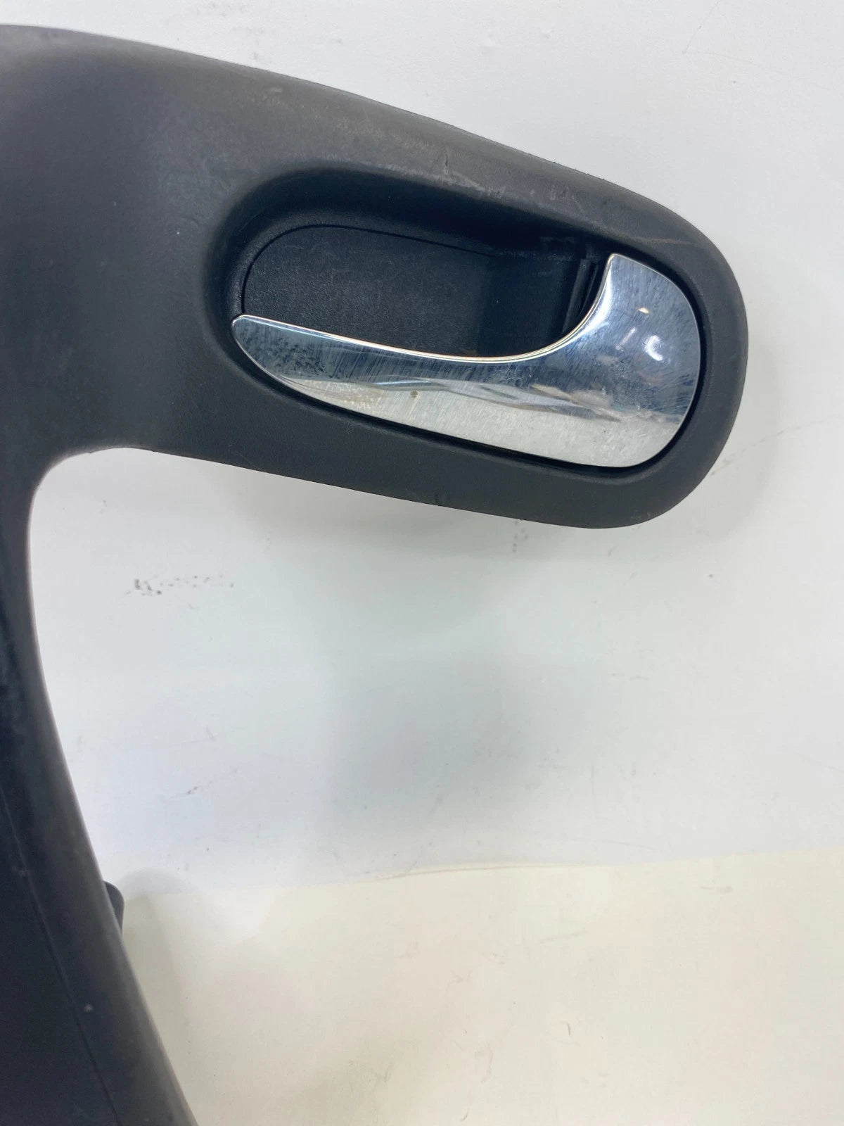 2008-2012 Buick Enclave Front Right Interior Door Grab Pull Handle OEM