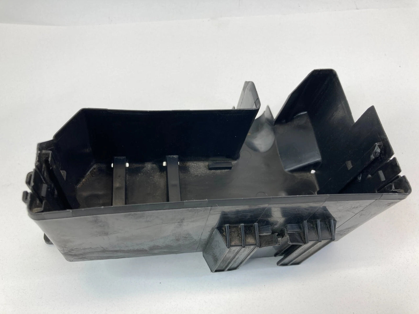2003-2007 NISSAN MURANO UNDERHOOD FUSE BOX HOUSING LOWER COVER 284B9-7Y000