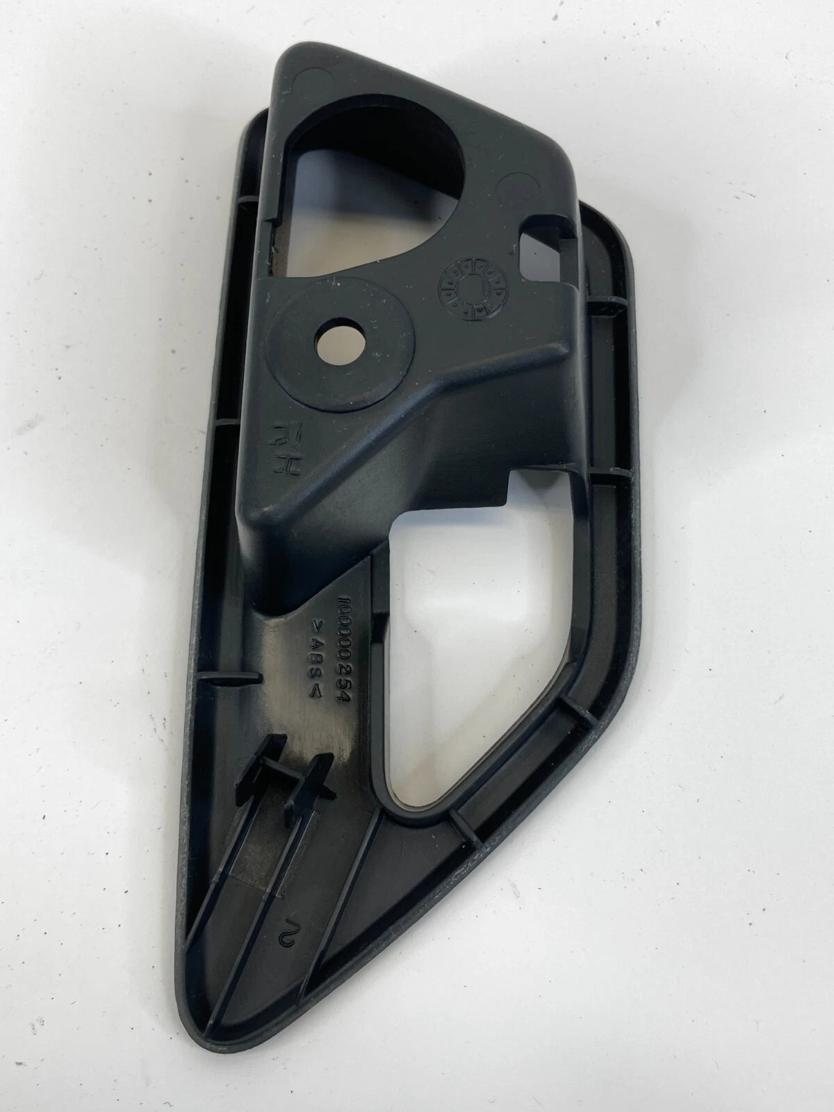 2009 2010 DODGE JOURNEY FRONT RIGHT INTERIOR DOOR HANDLE BEZEL 100000254 OEM