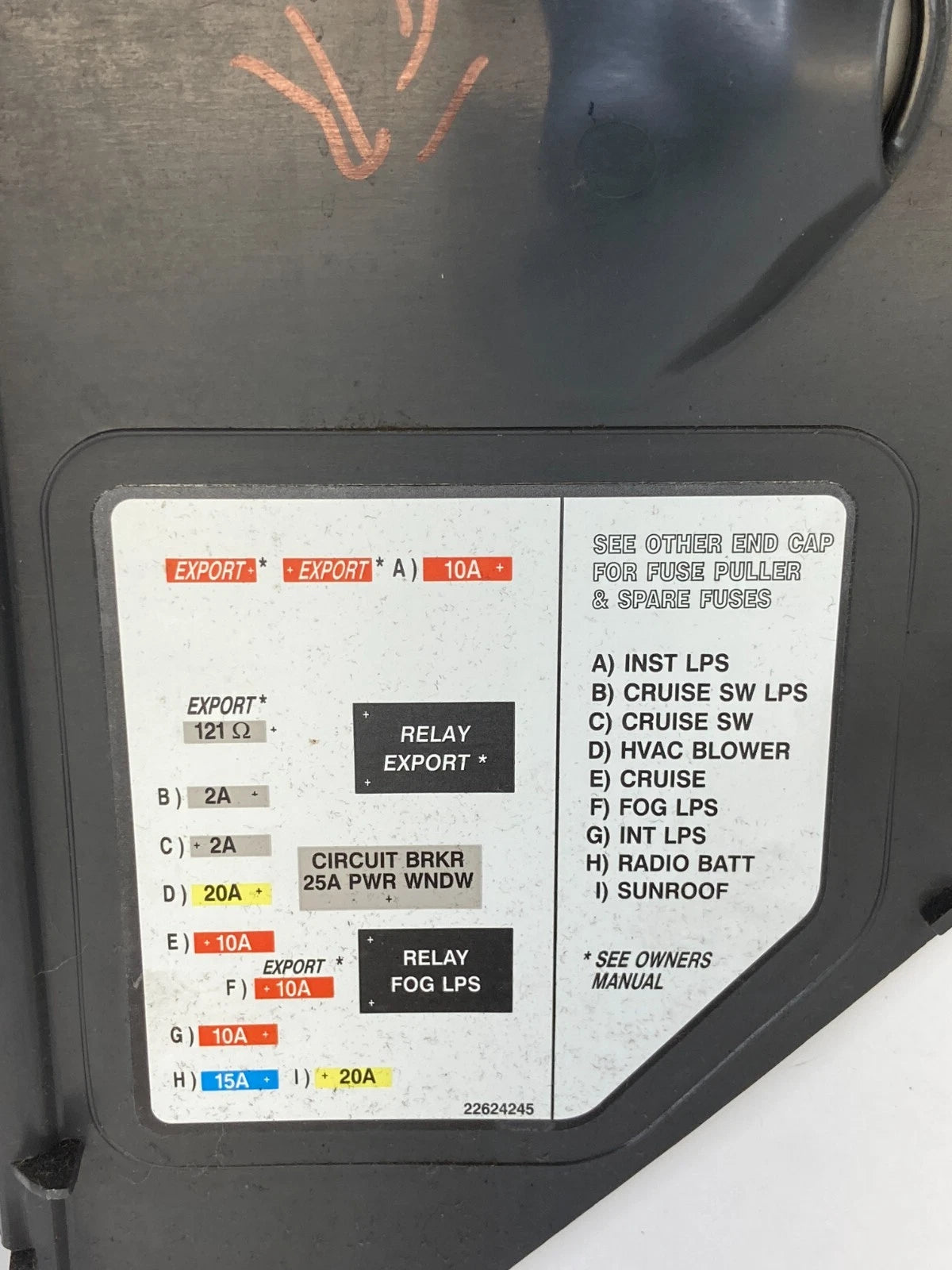2002-2005 PONTIAC GRAND AM DASH RIGHT SIDE FUSE BOX END CAP TRIM COVER 22618850