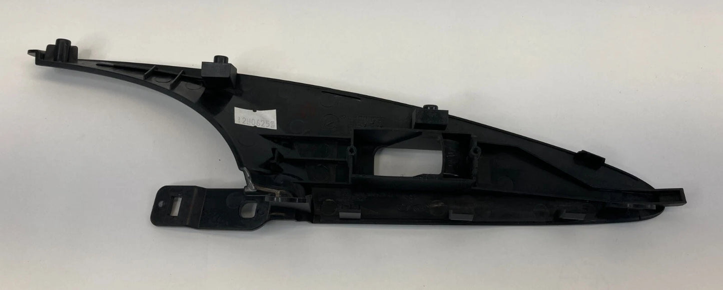 2011-2014 HYUNDAI SONATA REAR RIGHT SIDE DOOR WINDOW SWITCH BEZEL 93581-3S060