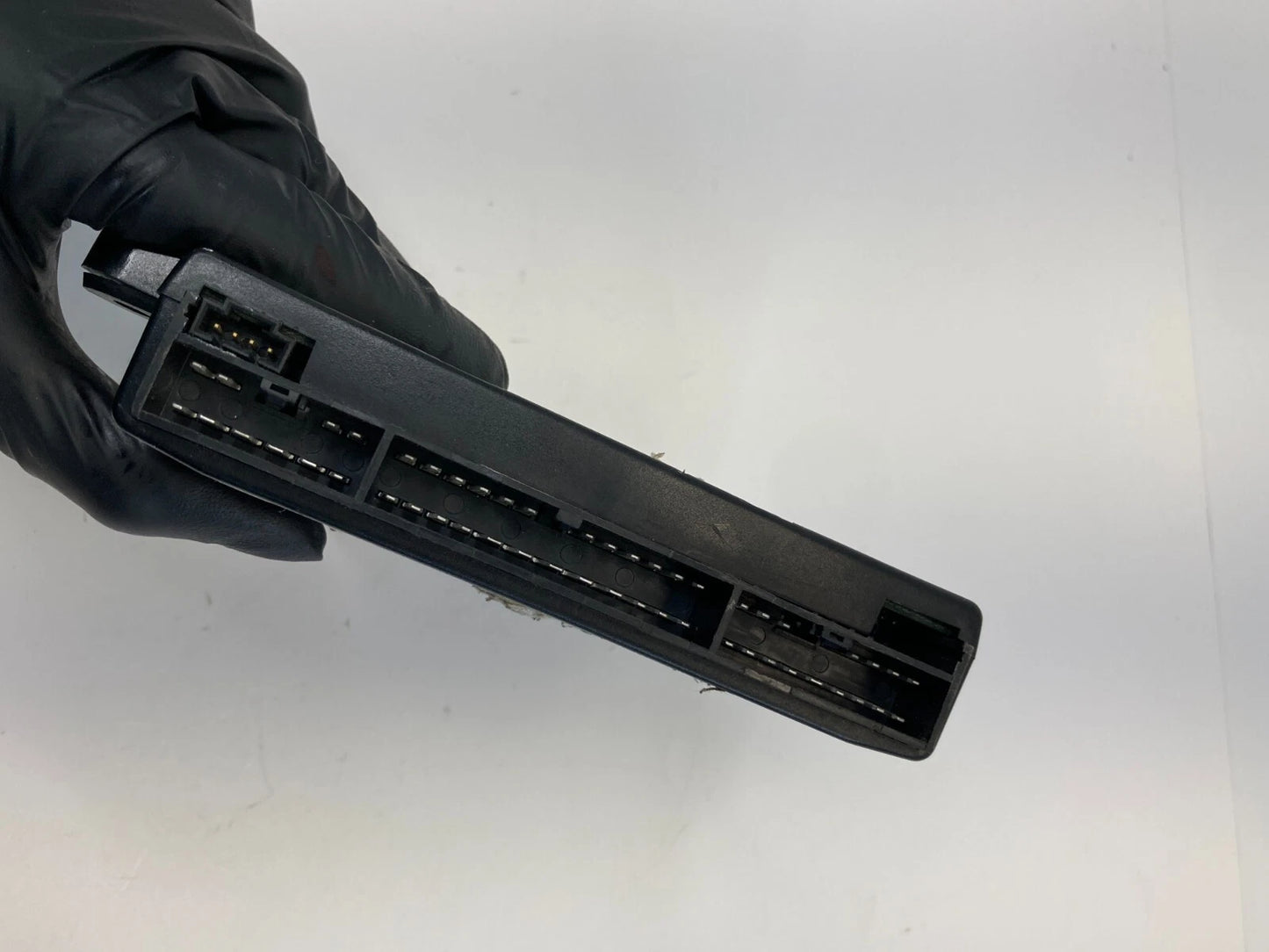 05-08 KIA SPORTAGE REMOTE ENGINE START SECURITY CONTROL MODULE UM040-AY131 OEM