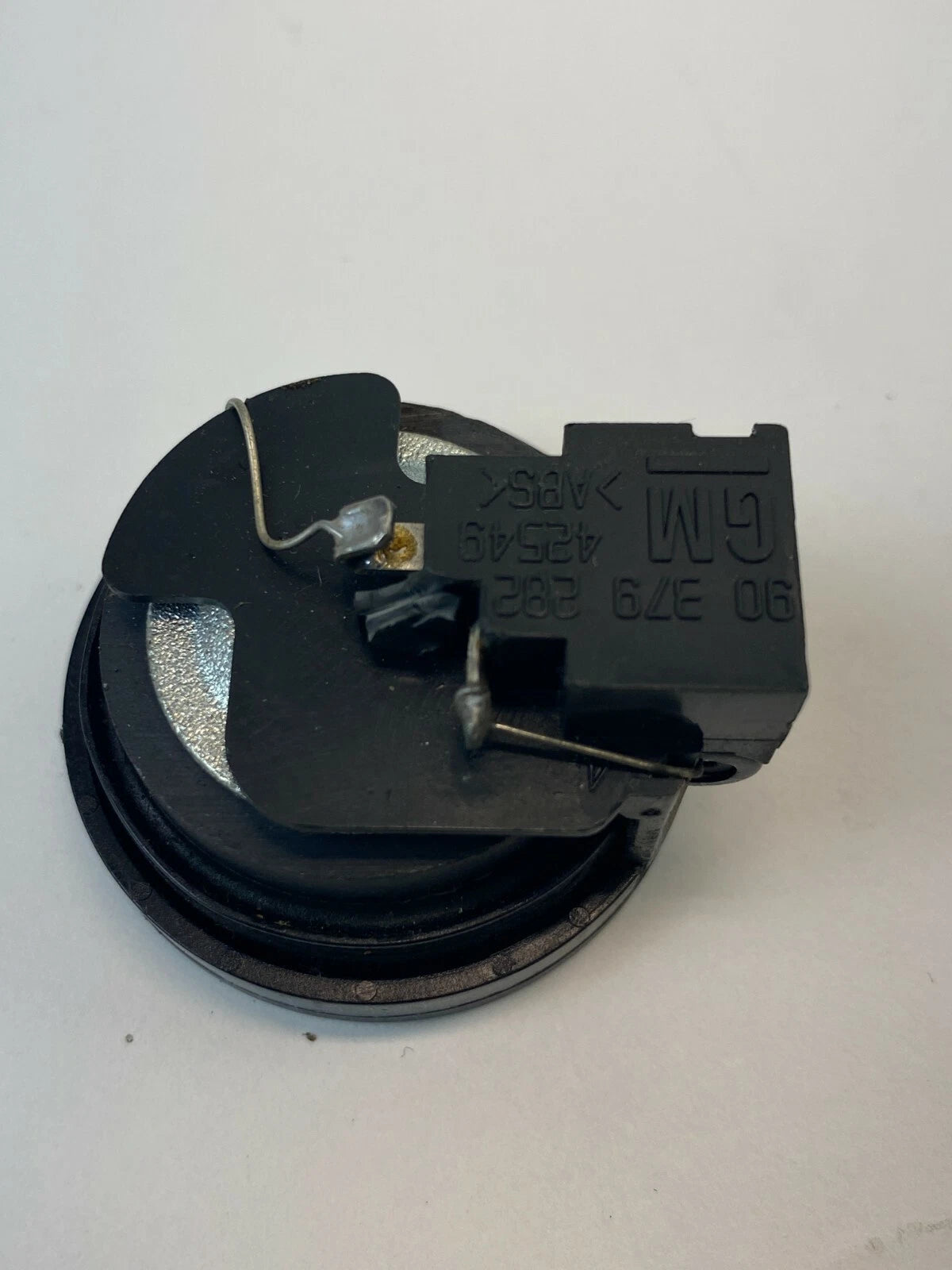 2002 2003 2004 2005 2006 2007 SATURN VUE LEFT OR RIGHT TWEETER SPEAKER 90379282