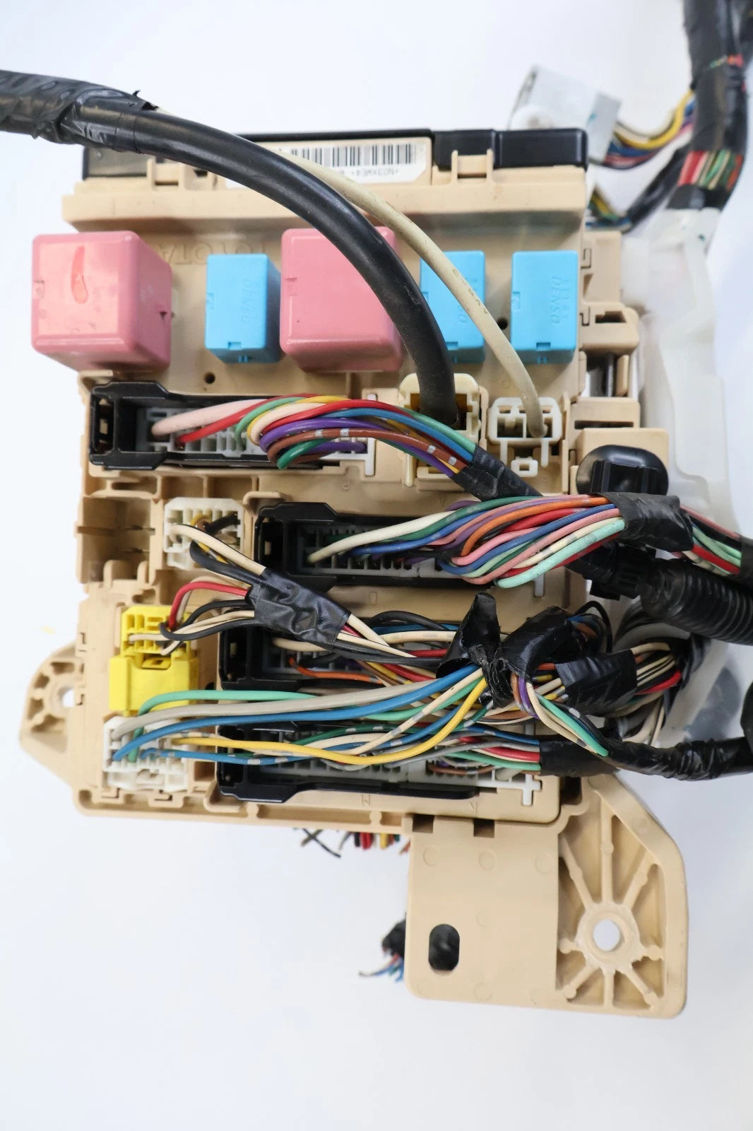 2007-2011 TOYOTA CAMRY SEDAN INTERIOR FUSE BOX JUNCTION BLOCK MODULE 82141-06J10