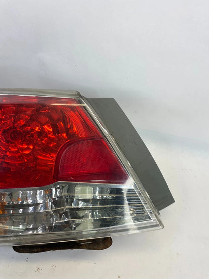2008-2012 HONDA ACCORD SEDAN LEFT DRIVER TAIL LIGHT TAILLIGHT TAIL LAMP OEM