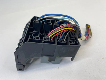 2009-2013 TOYOTA MATRIX 2.4L A/T FUSE RELAY FUSE BOX UNIT OEM
