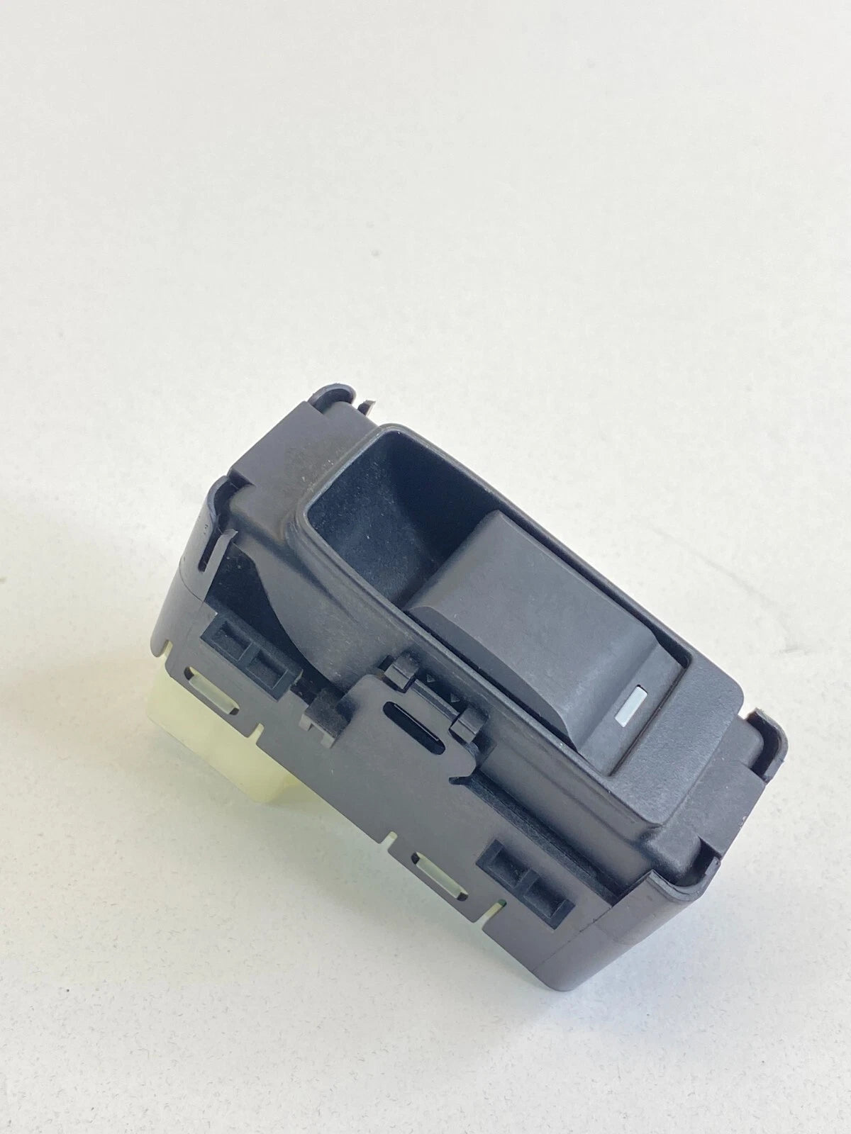 2011 2012 DODGE CALIBER REAR RIGHT DOOR WINDOW CONTROL SWITCH 4602933AAA OEM