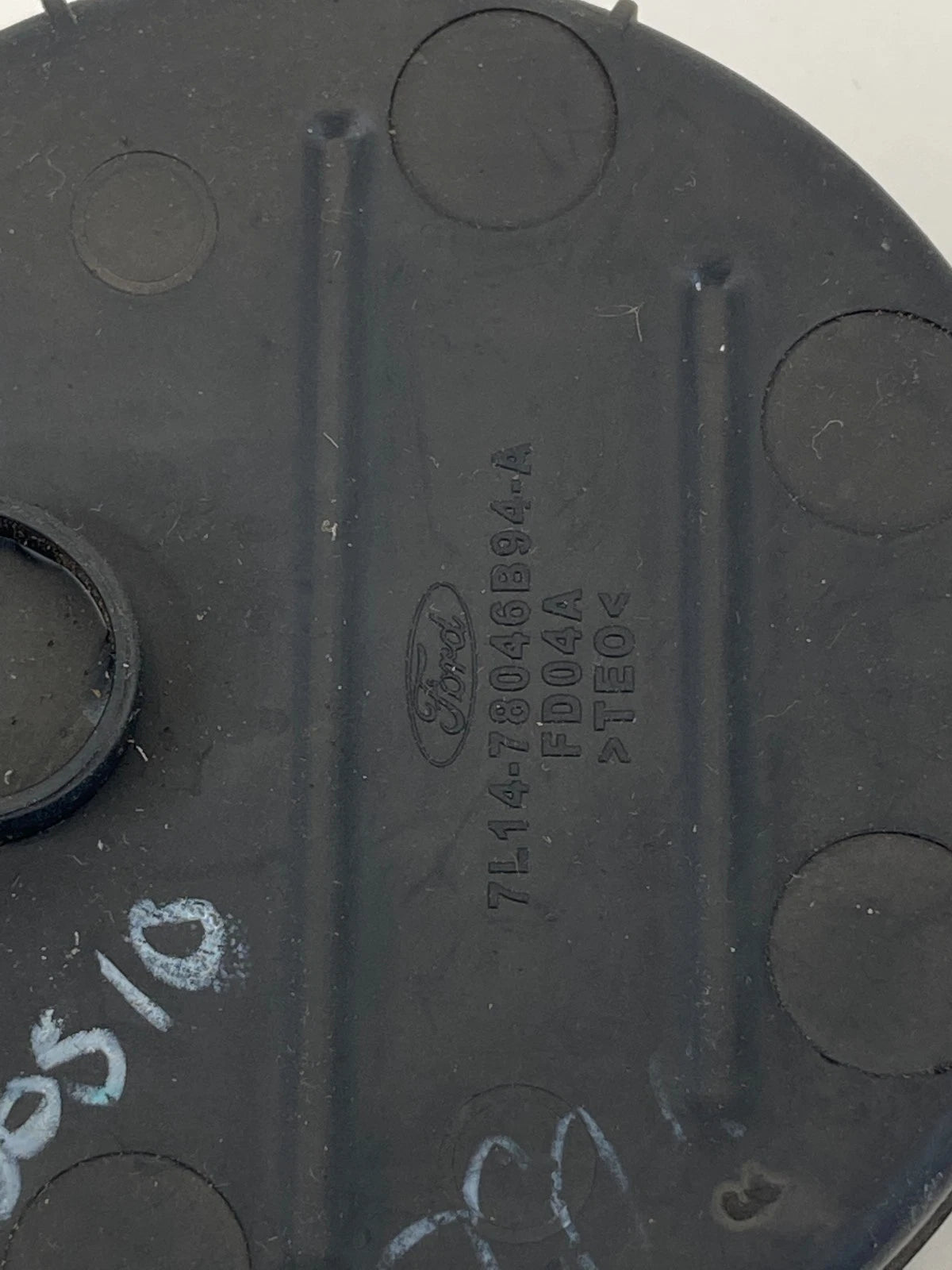 2007-2017 FORD EXPEDITION REAR CENTER CONSOLE CUP HOLDER INSERT 7L14-78046B94-A