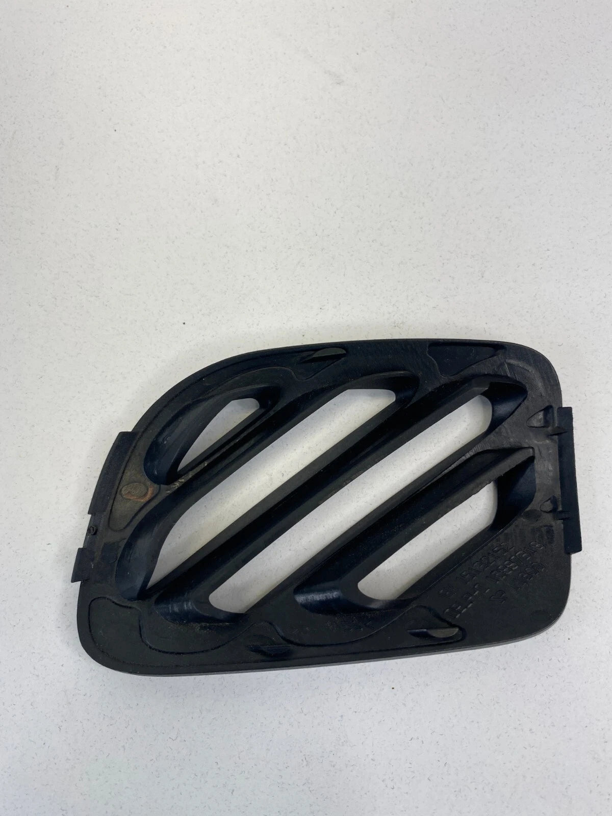 2005-2009 SAAB 9-7X UPPER DASH LEFT SIDE AC DEFROST AIR VENT GRILLE 15132152