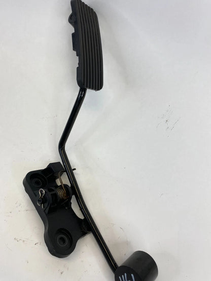 2007-2010 HYUNDAI ELANTRA ACCELERATOR GAS PEDAL ASSEMBLY W BRACKET MOUNT OEM