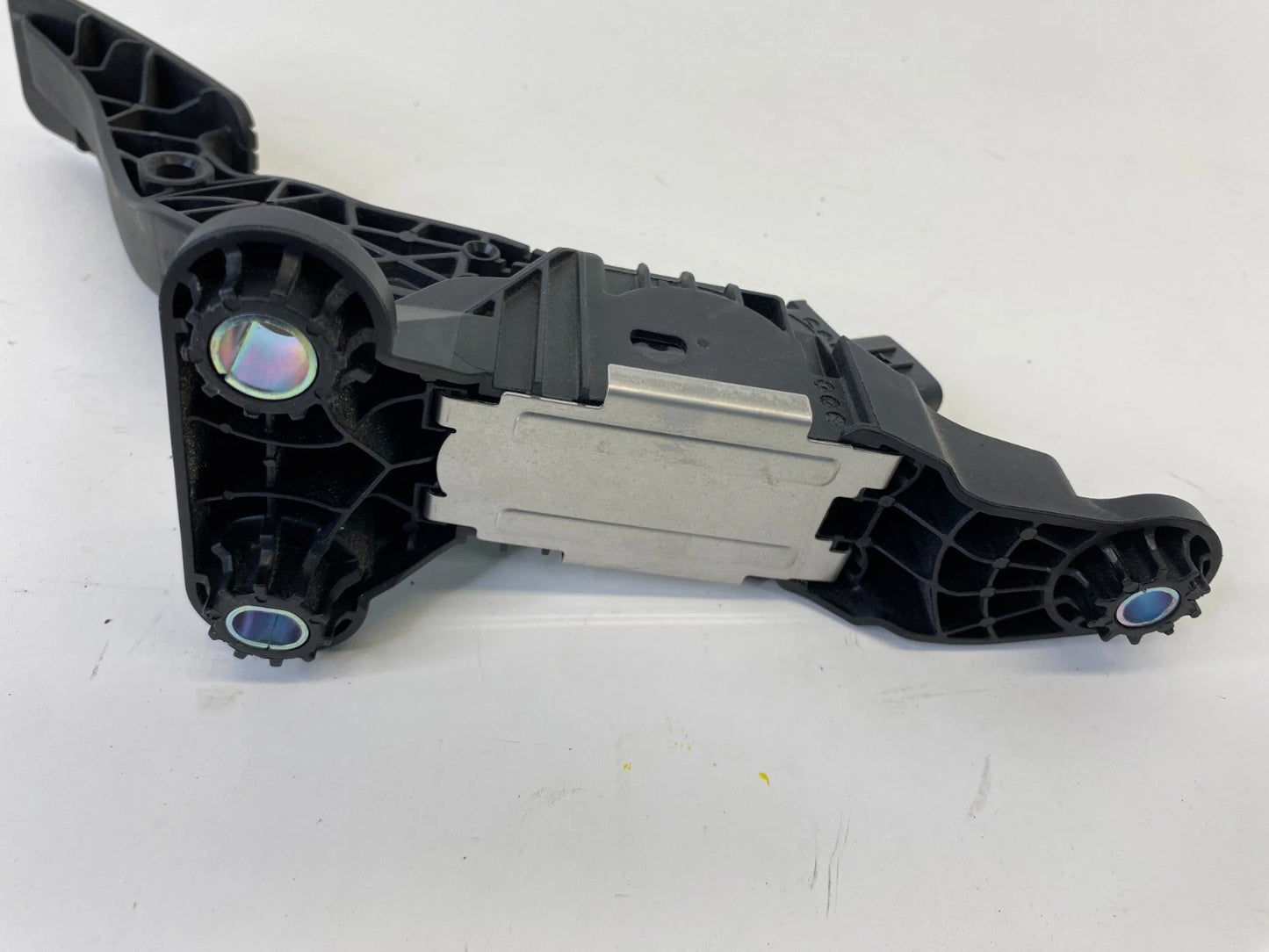 2017-2020 HYUNDAI ELANTRA 2020-2023 VENUE GAS ACCELERATOR PEDAL TRAVEL SENSOR