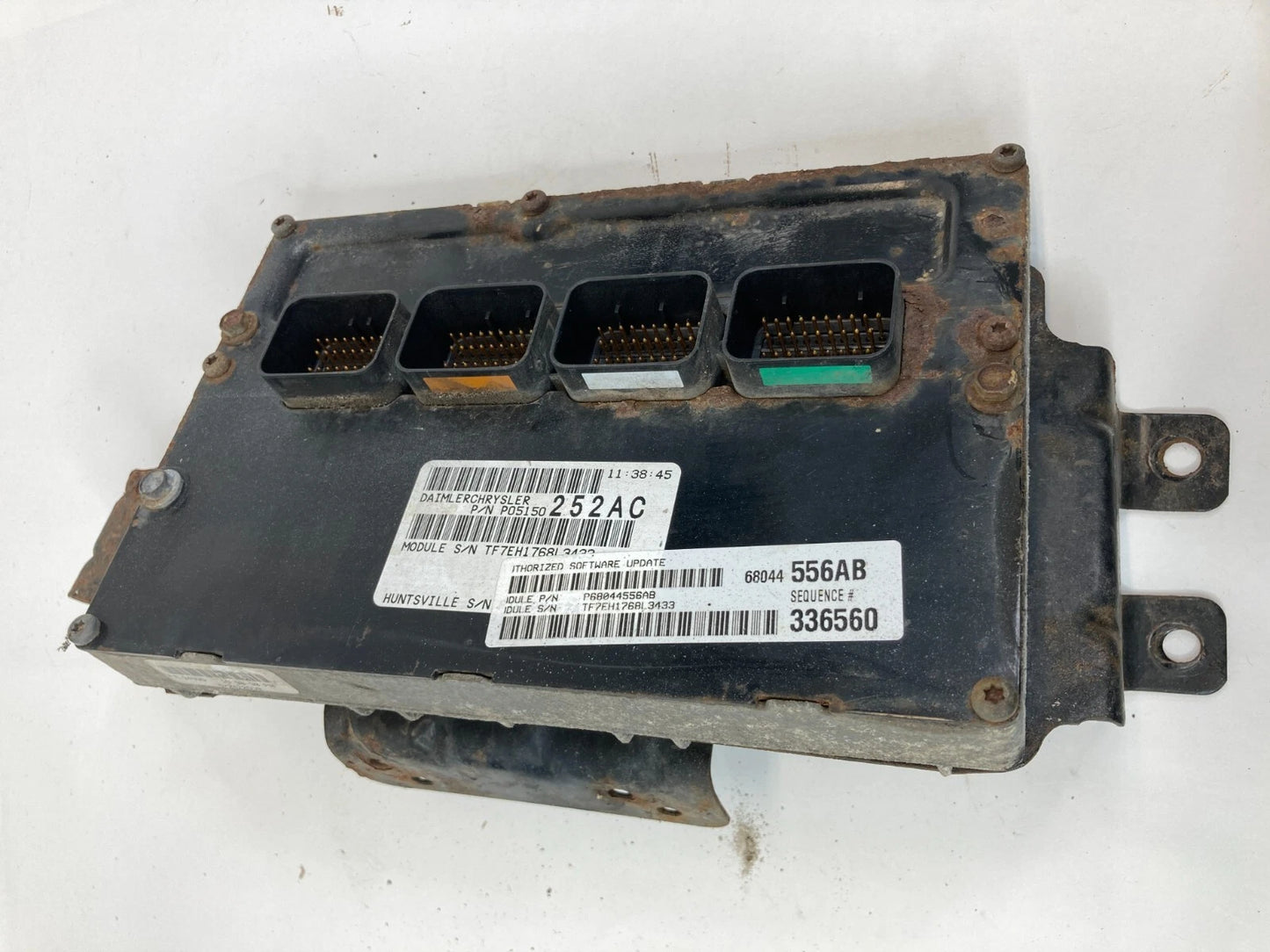 08-10 CHRYSLER TOWN & COUNTRY 3.8L AT ENGINE COMPUTER CONTROL MODULE P05150252AC