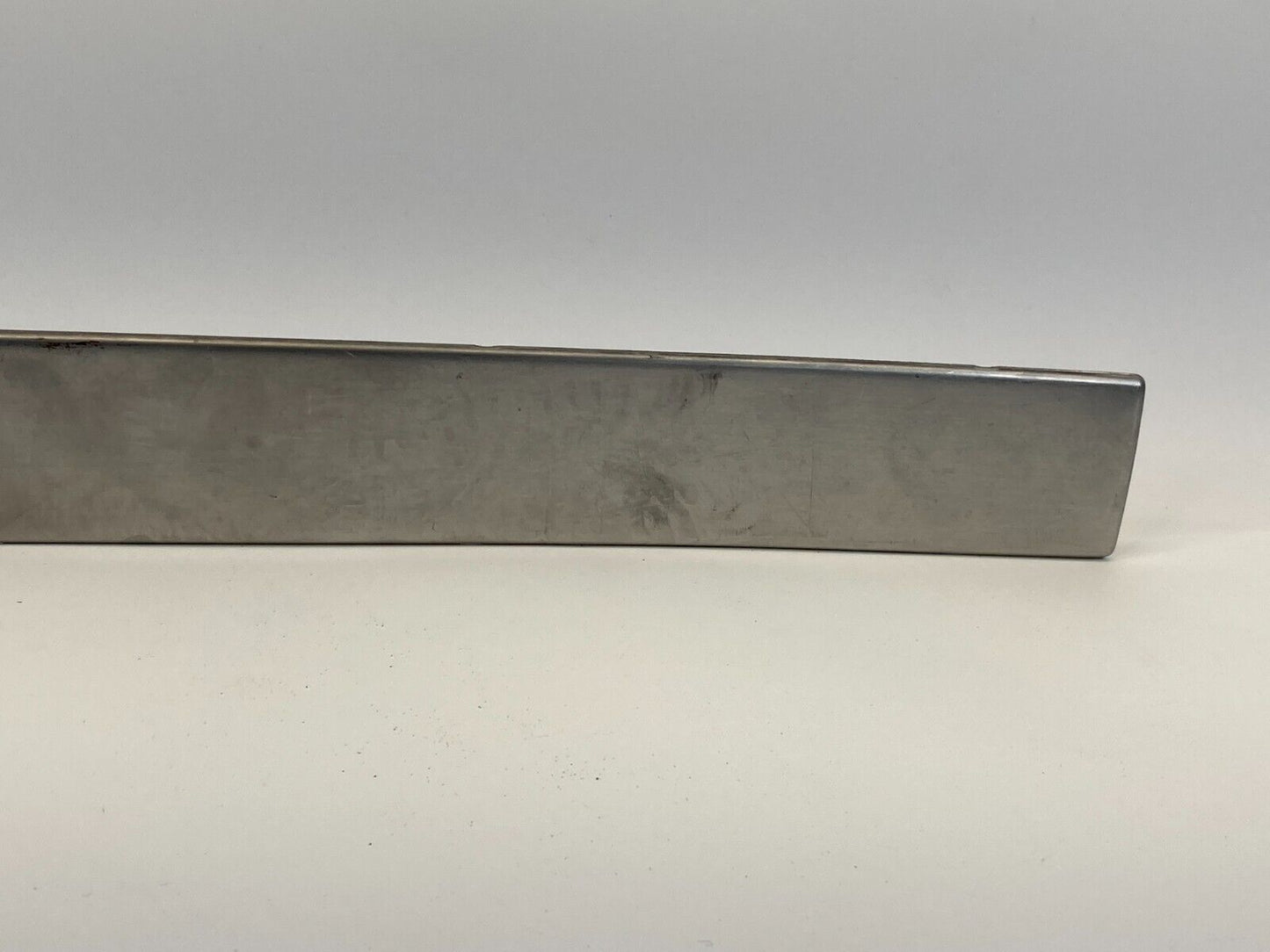 2002 2003 Mercedes-Benz ML 320 Front Right Door Scuff Sill Trim Plate OEM