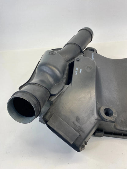 09 10 BMW 535I XDRIVE 3.0L AIR INTAKE CLEANER MUFFLER BOX LOWER 13717556547 OEM