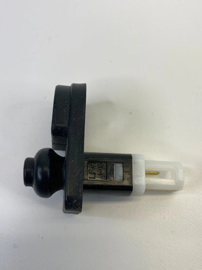 15-22 HYUNDAI ACCENT 13-17 VELOSTER DOOR LIGHT AJAR JAMB SENSOR SWITCH OEM