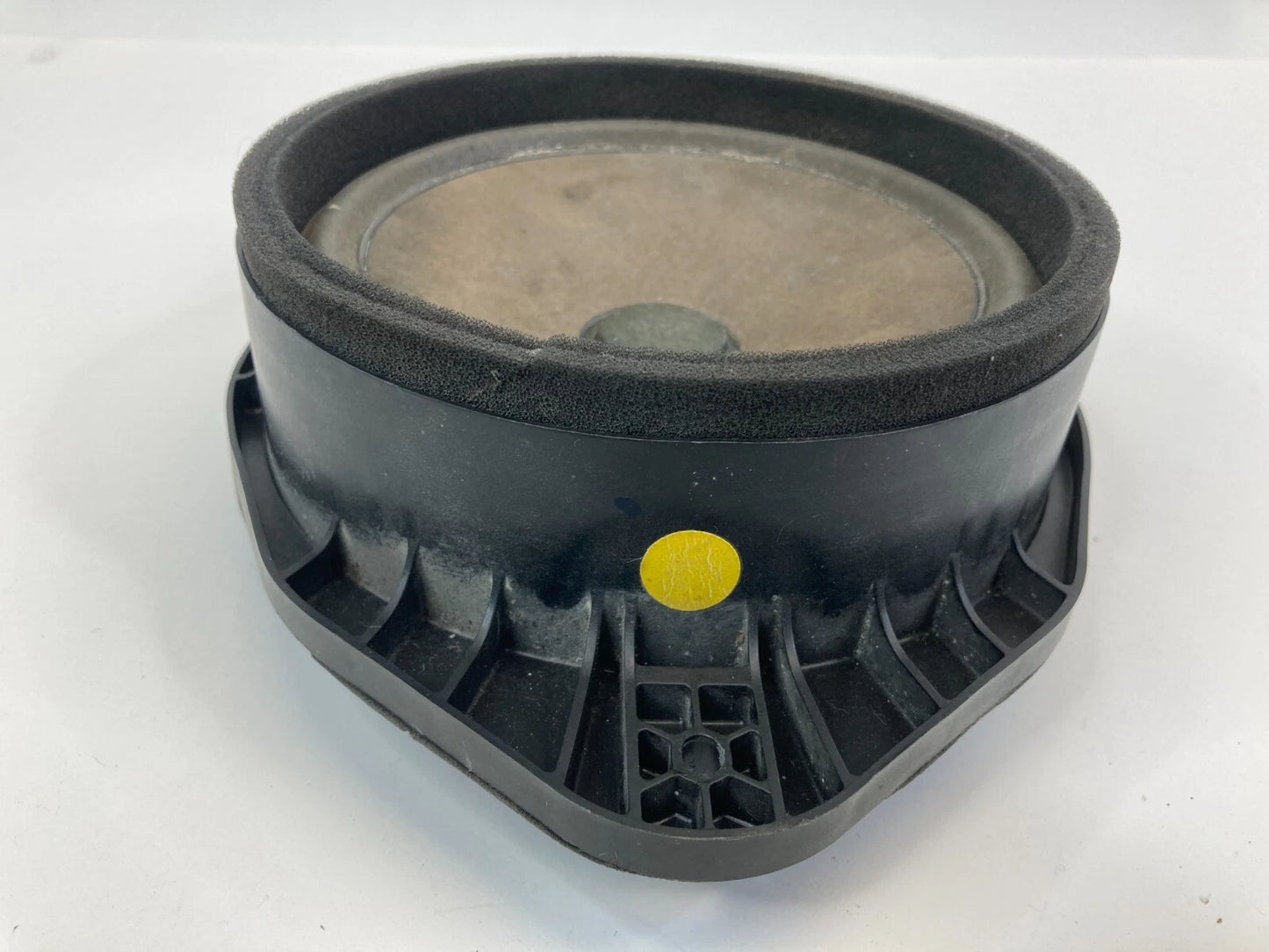 2013-2015 CHEVROLET MALIBU FRONT RIGHT PASSENGER SIDE DOOR AUDIO SPEAKER OEM