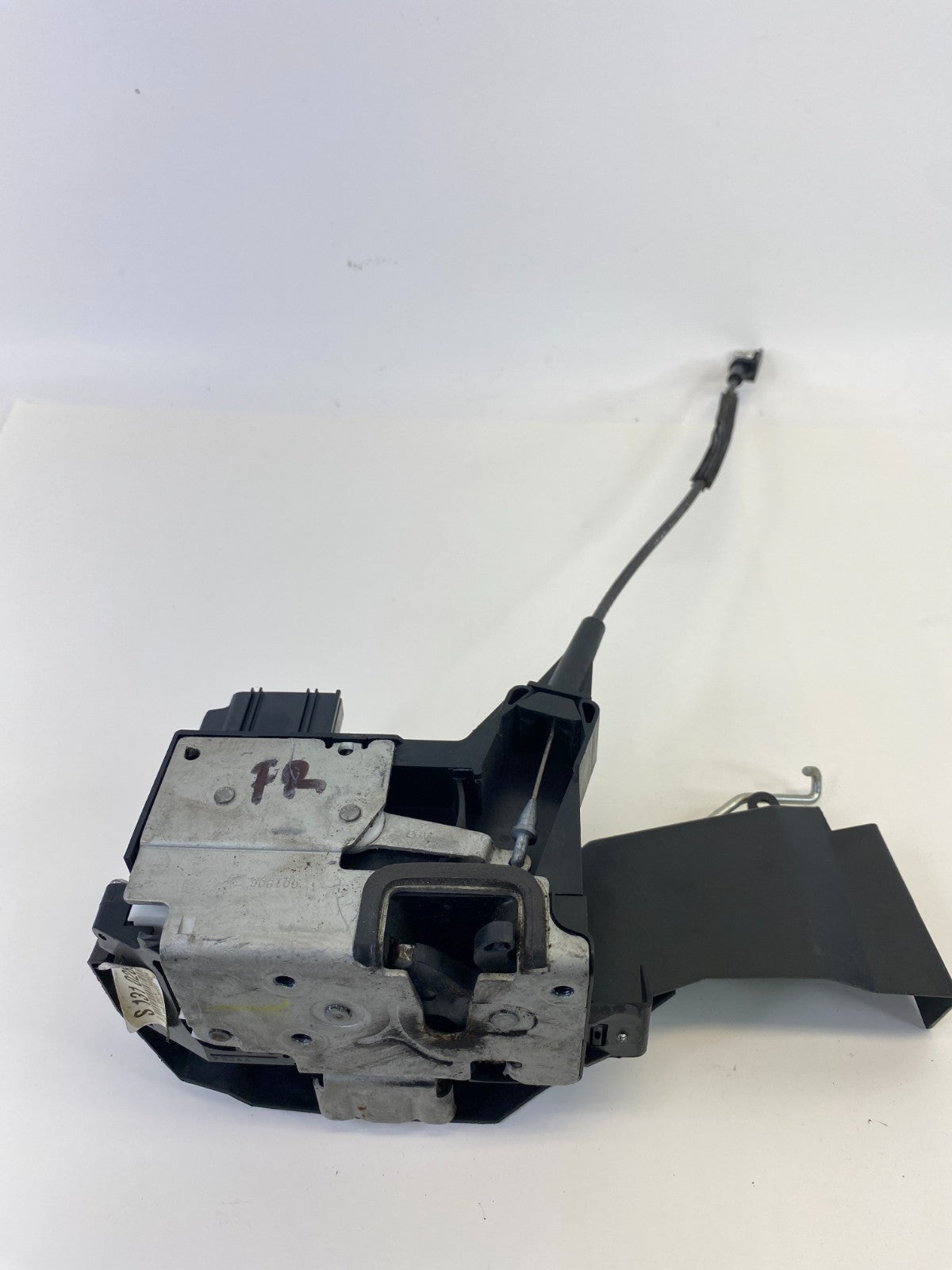 2005-2007 Ford Escape Front Right Passenger Door Lock Latch Release Actuator OEM