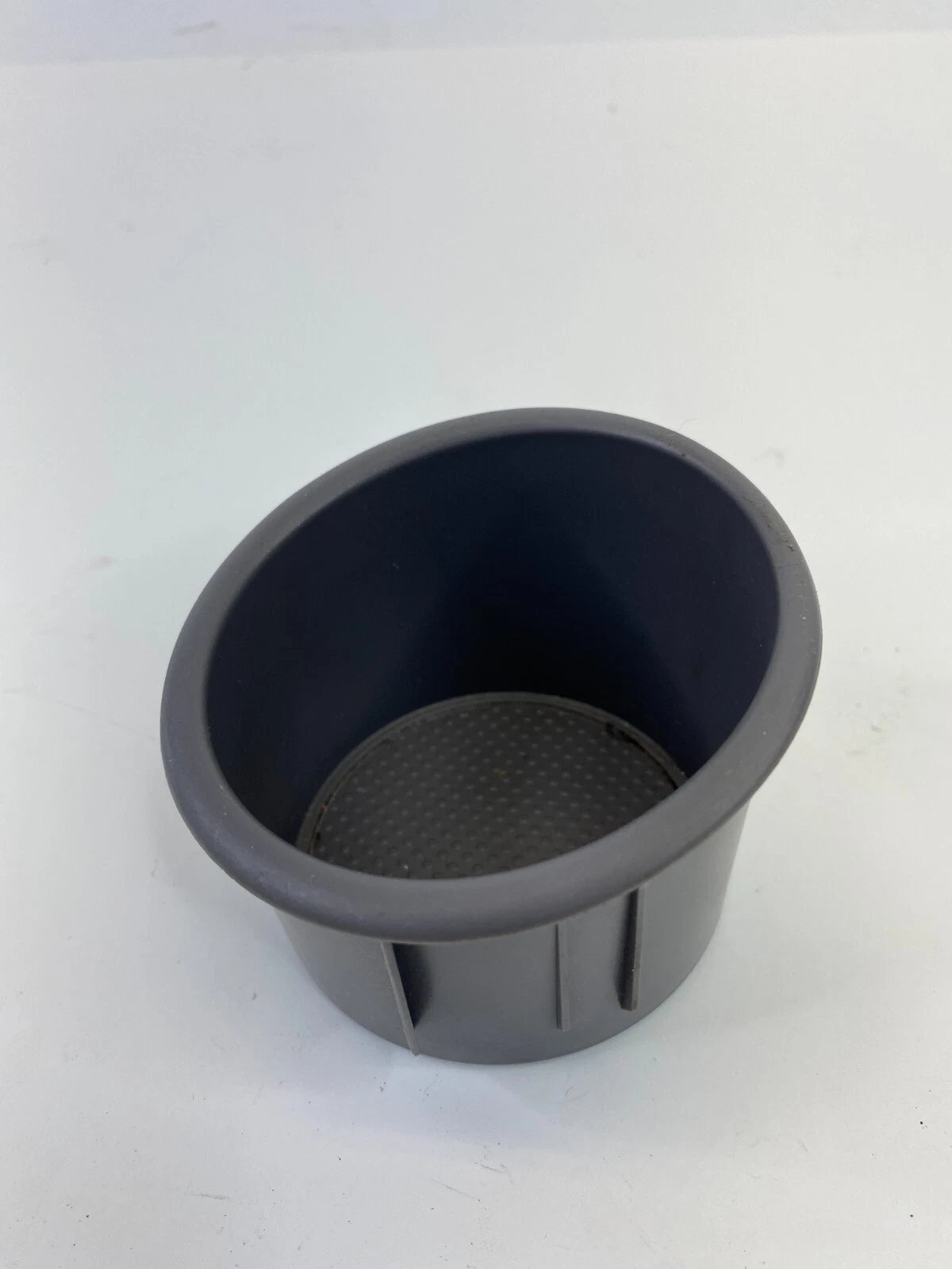 2000-2005 TOYOTA CELICA REAR LEFT SIDE DOOR CUP HOLDER CUPHOLDER NF1335V OEM