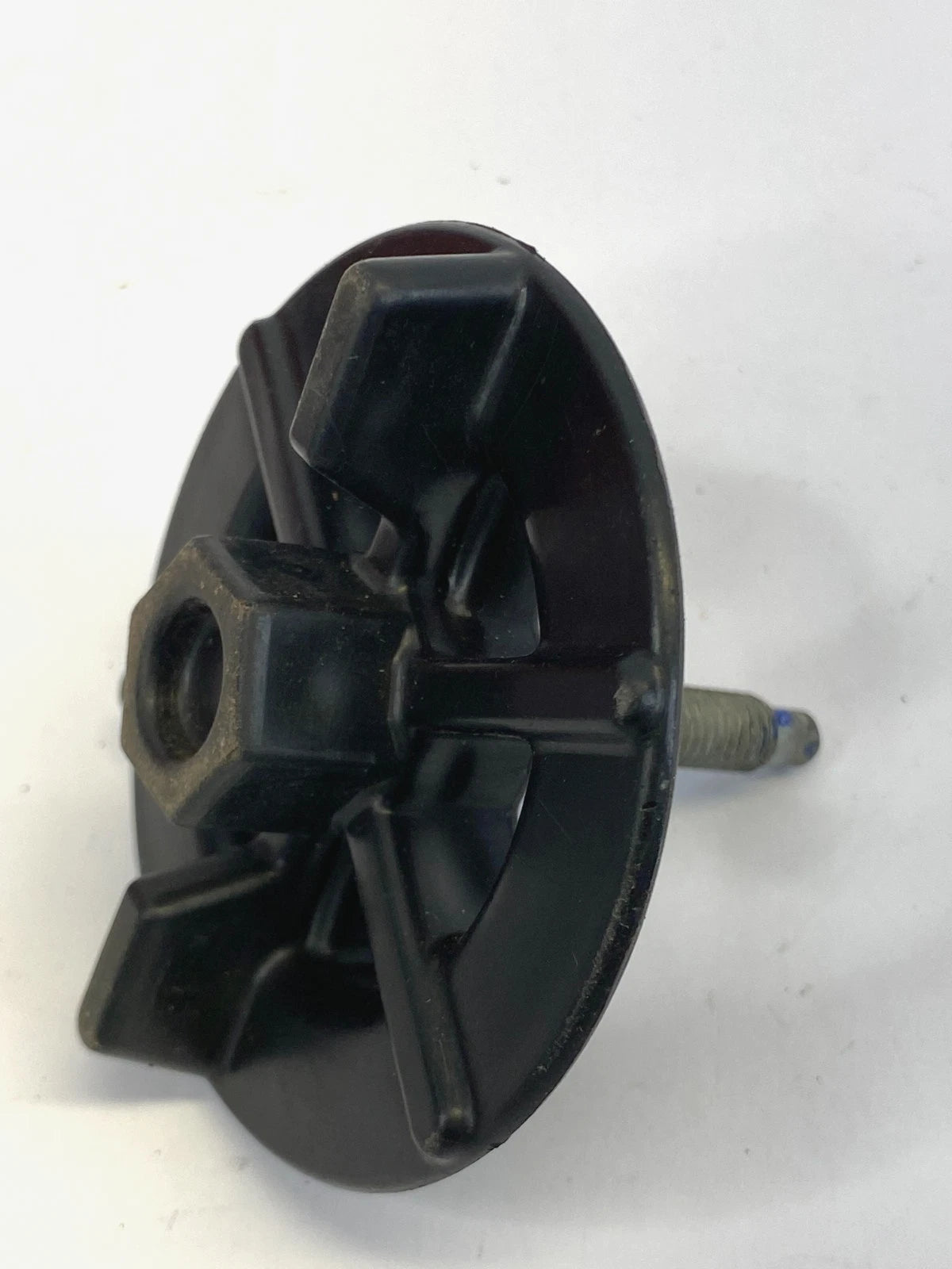 2010-2019 KIA SOUL SPARE TIRE HOLDER DOWN BOLT CLAMP RETAINER ASSEMBLY OEM