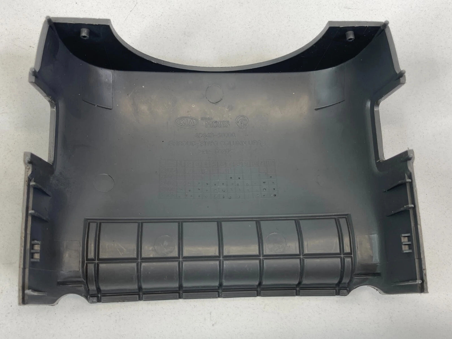 2006-2014 KIA SEDONA UPPER STEERING COLUMN COVER SHROUD TRIM 4D848-50000