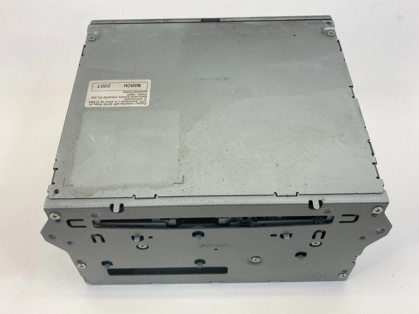 2005-2007 INFINITI G35 SEDAN AM FM 6 DISC CD PLAYER RADIO UNIT FF012025A1 OEM