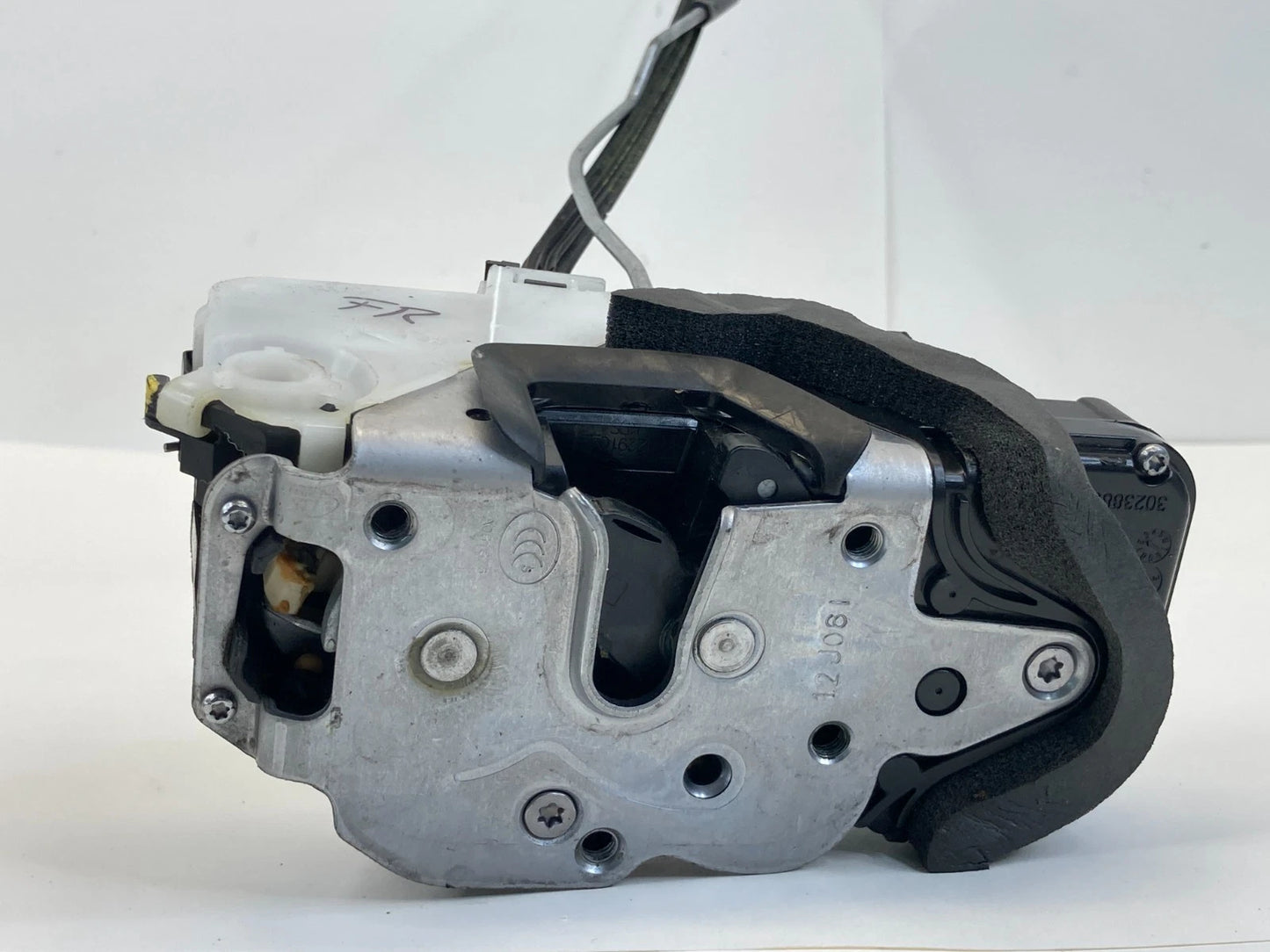 2011-2015 Chevrolet Cruze Front Right Door Lock Latch Actuator Release