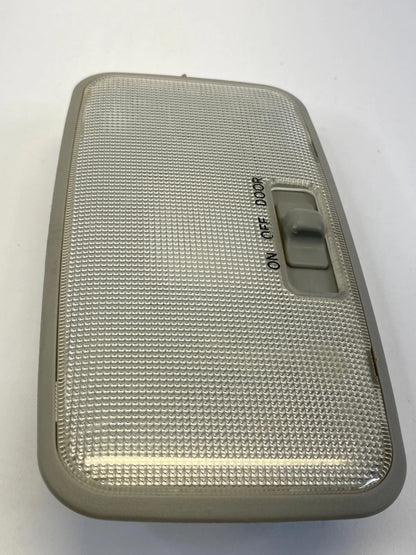 2006-2011 TOYOTA YARIS HATCHBACK CENTER DOME LIGHT LAMP ASSEMBLY OEM