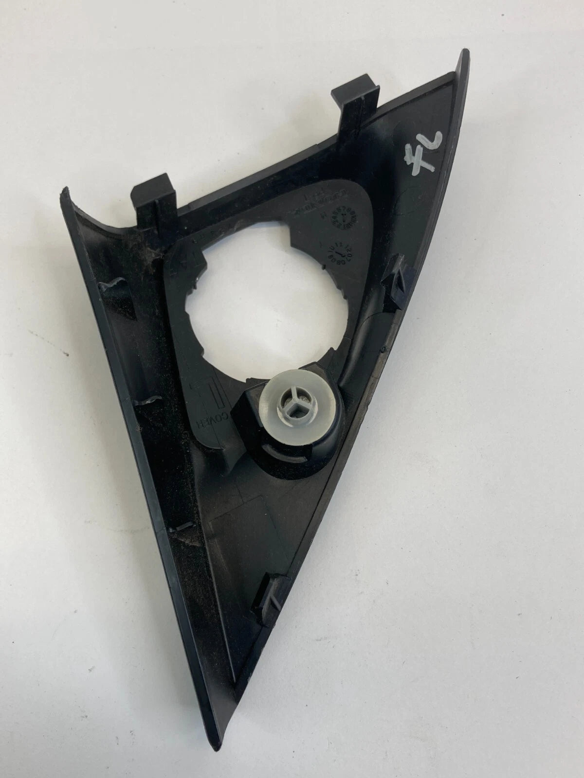 2008-2012 HONDA ACCORD SEDAN FRONT LEFT SIDE INNER DOOR MIRROR CORNER COVER TRIM