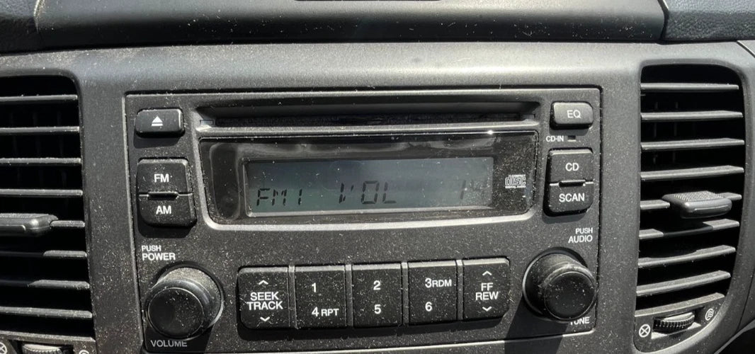 06 07 KIA OPTIMA AM/FM RADIO CD PLAYER RECEIVER AUDIO ASSEMBLY 96140-2G150 OEM