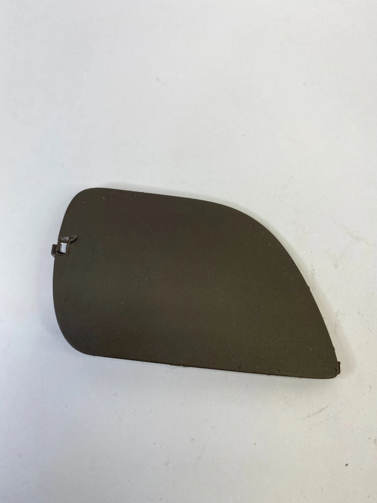 03-07 HONDA ACCORD FRONT RIGHT INNER DOOR HANDLE PANEL SCREW COVER K20-25301 OEM