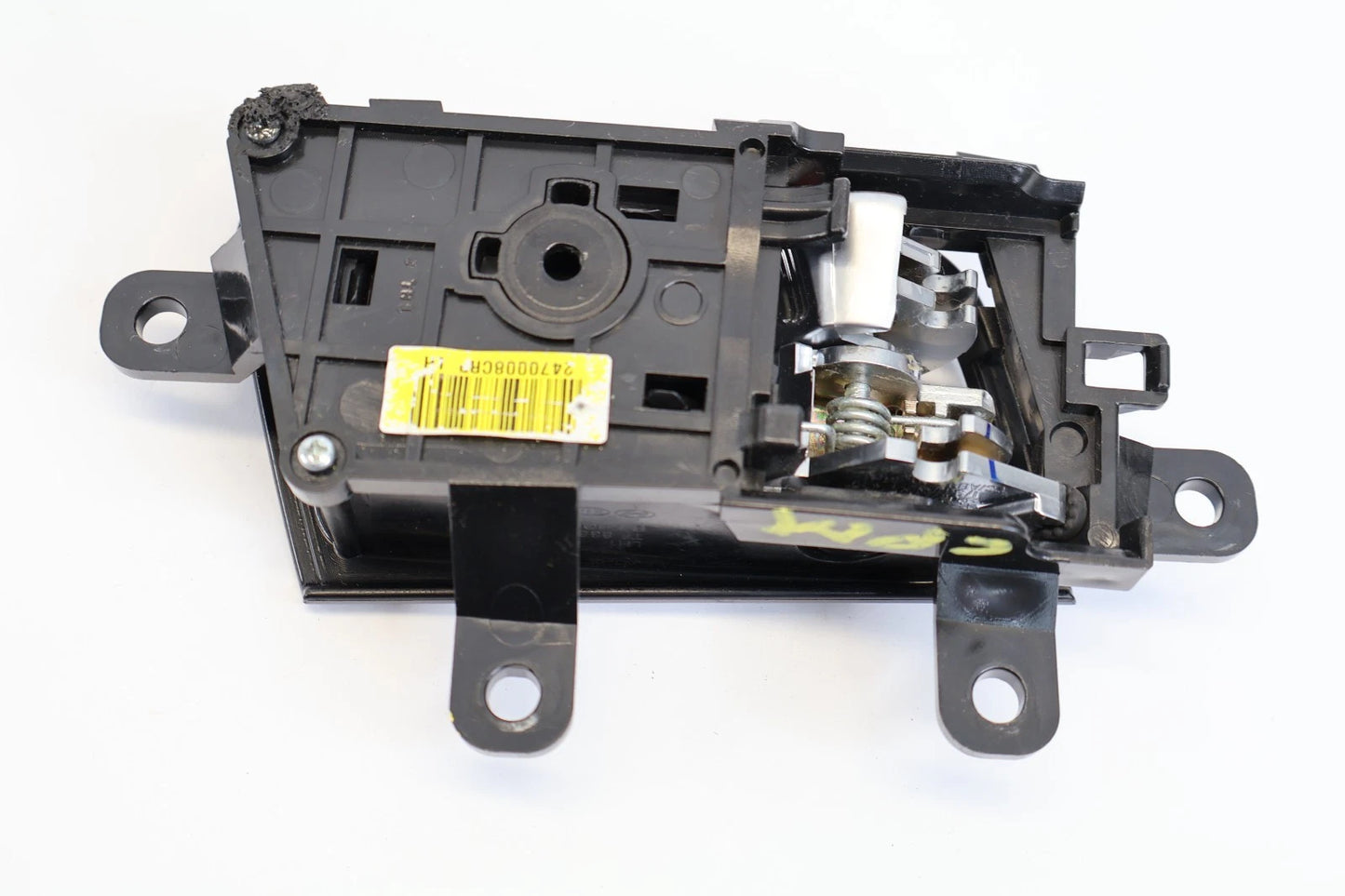 2014-2016 KIA OPTIMA REAR LEFT SIDE INTERIOR DOOR HANDLE W BEZEL 2470008CRP OEM