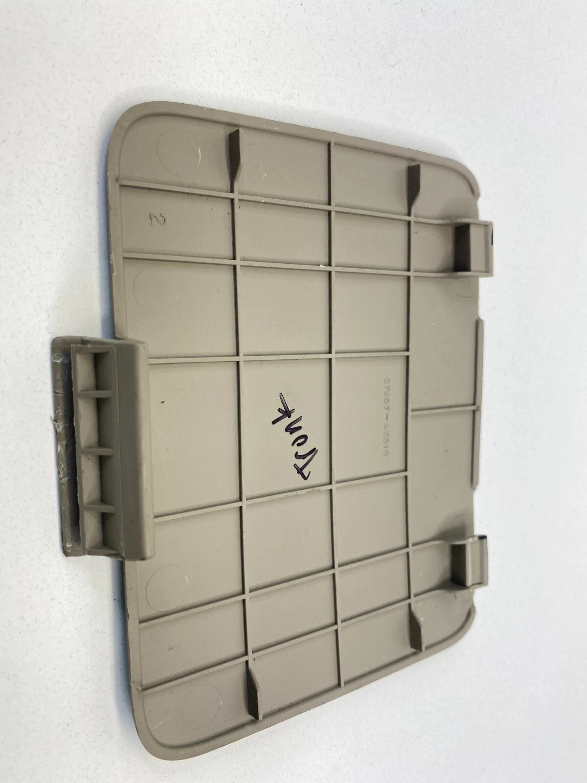 2004-2010 TOYOTA SIENNA LIFTGATE ACCESS PANEL COVER CAP TRIM 67807-AE010 OEM