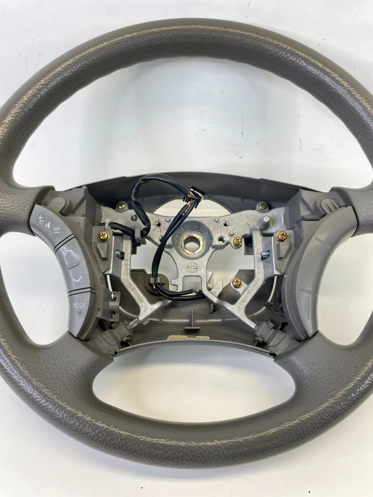 2004-2010 TOYOTA SIENNA STEERING WHEEL WITH RADIO CONTROLS STONE OEM