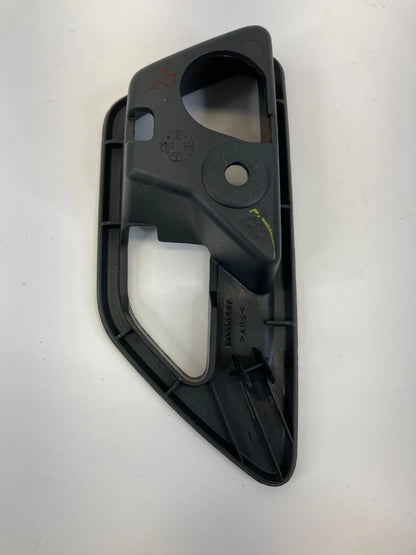 2009 2010 DODGE JOURNEY FRONT LEFT INNER DOOR HANDLE BEZEL TRIM 100000257 OEM