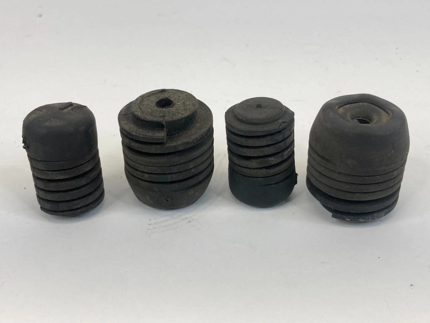 2005-2013 KIA SPORTAGE HOOD BUMPER STOP ADJUSTER RUBBER SET KIT OEM