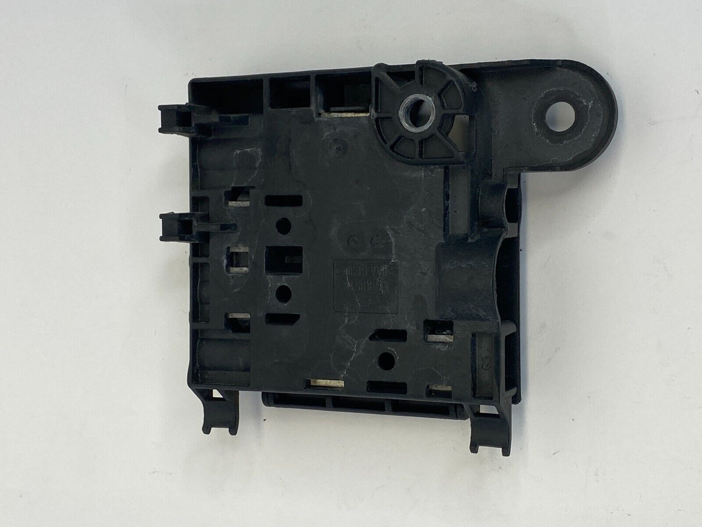 2013 2014 2015 2016 Audi A4 Quattro Battery Terminal Junction Box 8K0-937-517