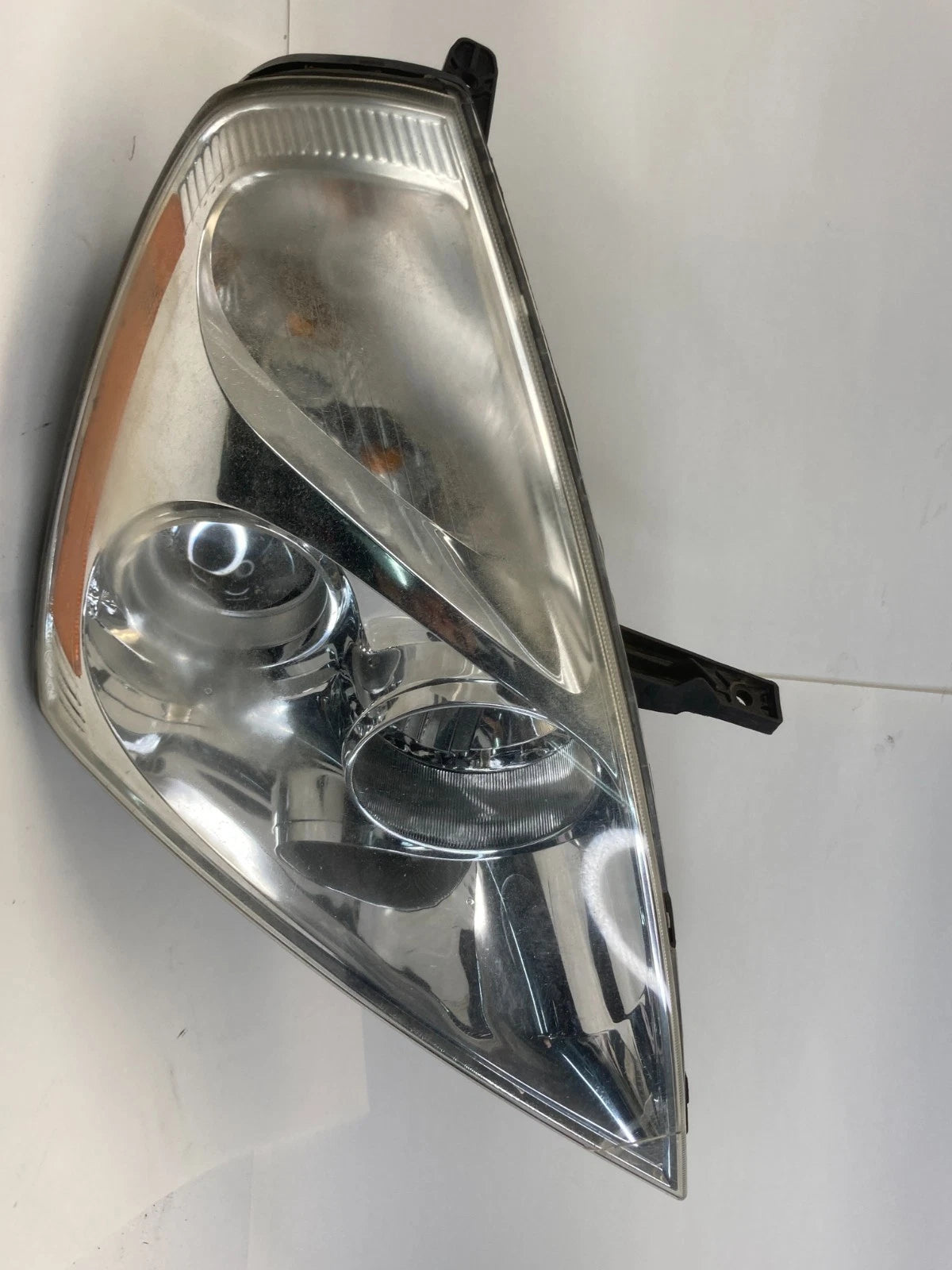 2007-2012 KIA SEDONA RH PASSENGER SIDE HEADLIGHT LAMP ASSEMBLY OEM 92102-4D013