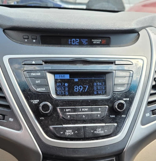2014-2016 HYUNDAI ELANTRA AM /FM STEREO RADIO CD MP3 PLAYER 96170-3X156-GU OEM