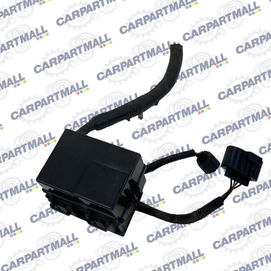 1998 1999 2000 2001 2002 Lincoln Town Car 4.6L AT Junction Relay Fuse Box Block