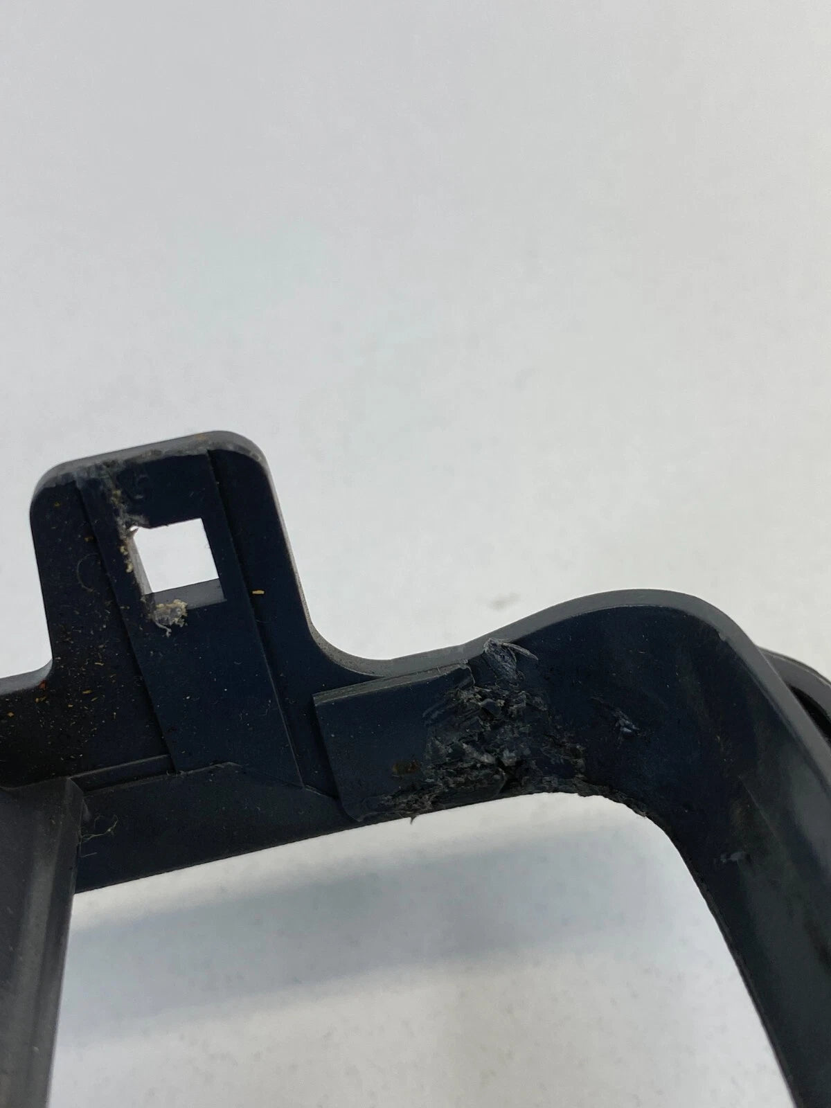 1992-1996 TOYOTA CAMRY FRONT RIGHT PASSENGER SIDE INNER DOOR HANDLE BEZEL TRIM