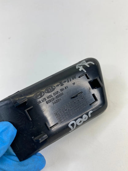 11-14 HYUNDAI SONATA FRONT RIGHT INNER DOOR HANDLE SCREW CAP COVER 826293S000
