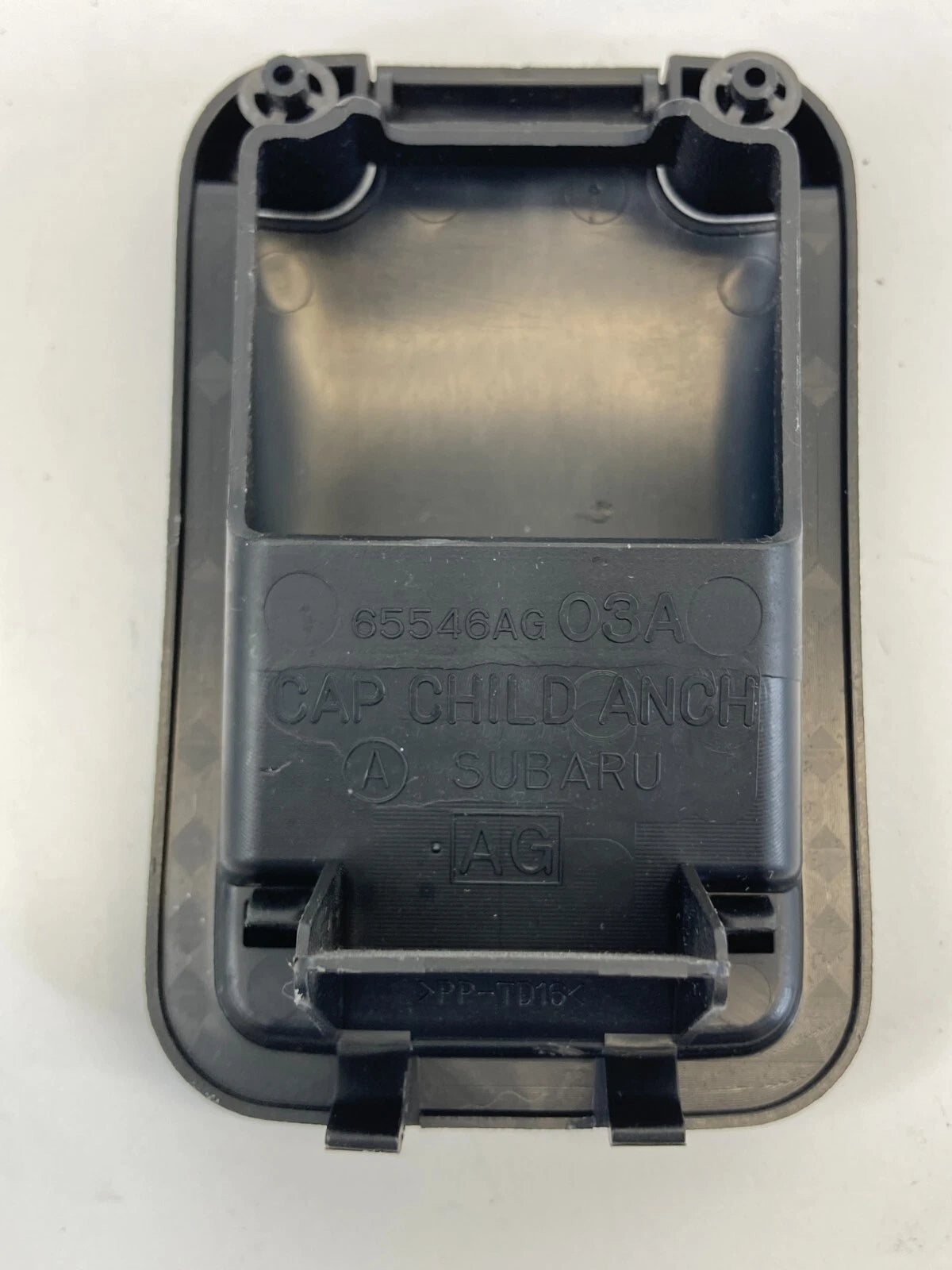10-14 SUBARU LEGACY REAR CHILD INNER SEAT ANCHOR TOP TETHER COVER 65546AG03A OEM