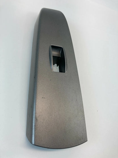 04-09 TOYOTA PRIUS REAR RIGHT DOOR WINDOW CONTROL SWITCH COVER BEZEL 74271-47050