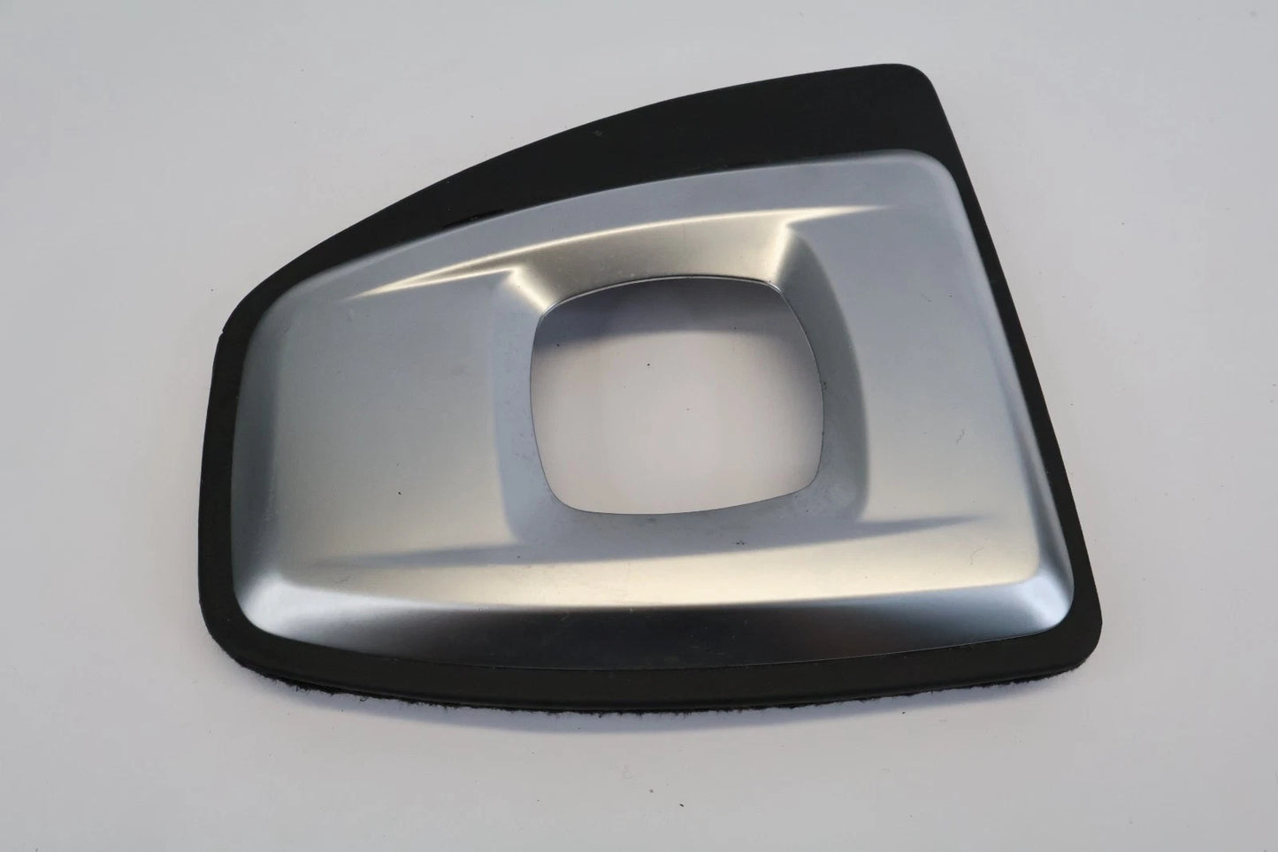 2008 BMW 535XI 08-10 535I CENTER CONSOLE SHIFTER BEZEL SURROUND TRIM 6-960-877