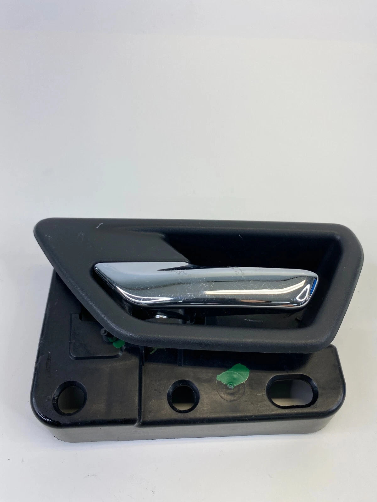 09 10 DODGE JOURNEY FRONT LEFT DRIVER SIDE INTERIOR DOOR HANDLE 962100-10 OEM