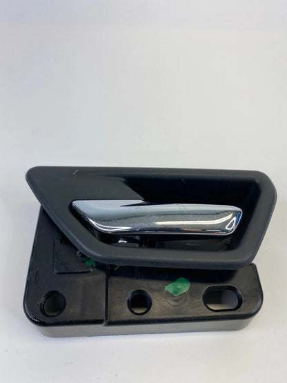 09 10 DODGE JOURNEY FRONT LEFT DRIVER SIDE INTERIOR DOOR HANDLE 962100-10 OEM