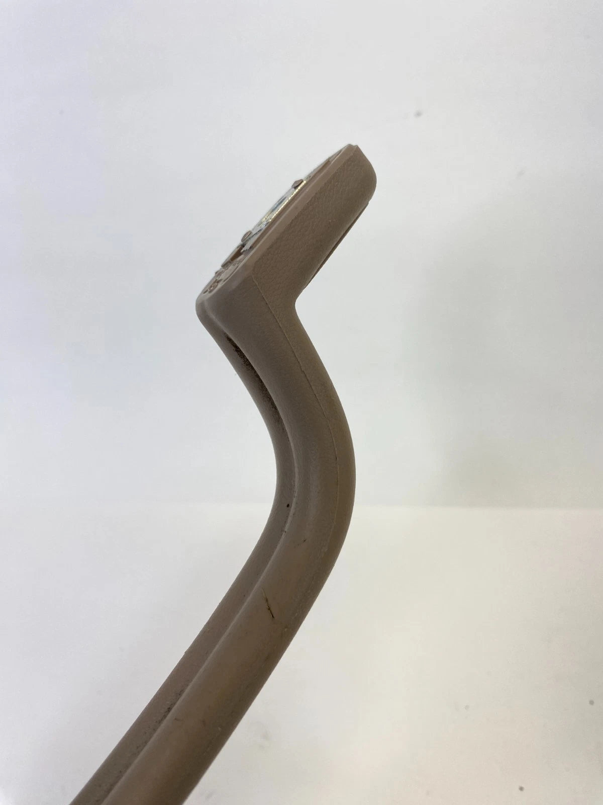 96-02 TOYOTA 4RUNNER REAR LEFT SIDE ROOF GRAB GRIP ASSIST HANDLE 74610-16010 OEM