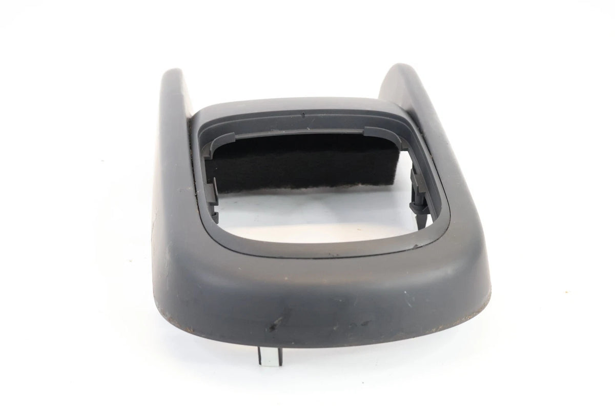 2012 2013 KIA SOUL CENTER CONSOLE SHIFT SHIFTER COVER BEZEL TRIM 84651-2KA01 OEM