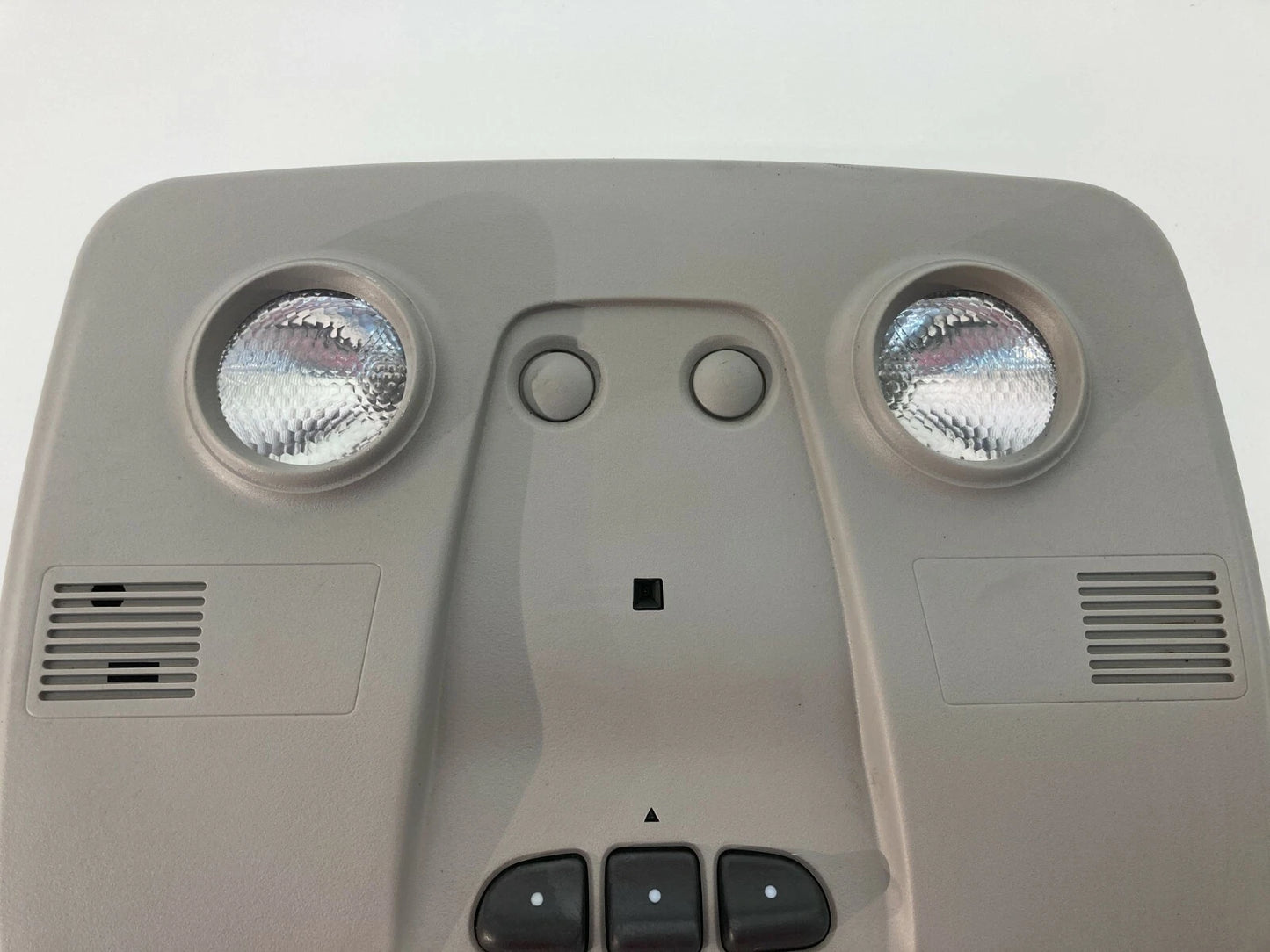 2007-2010 SATURN OUTLOOK FRONT ROOF OVERHEAD CONSOLE DOME LIGHT LAMP ASSEMBLY